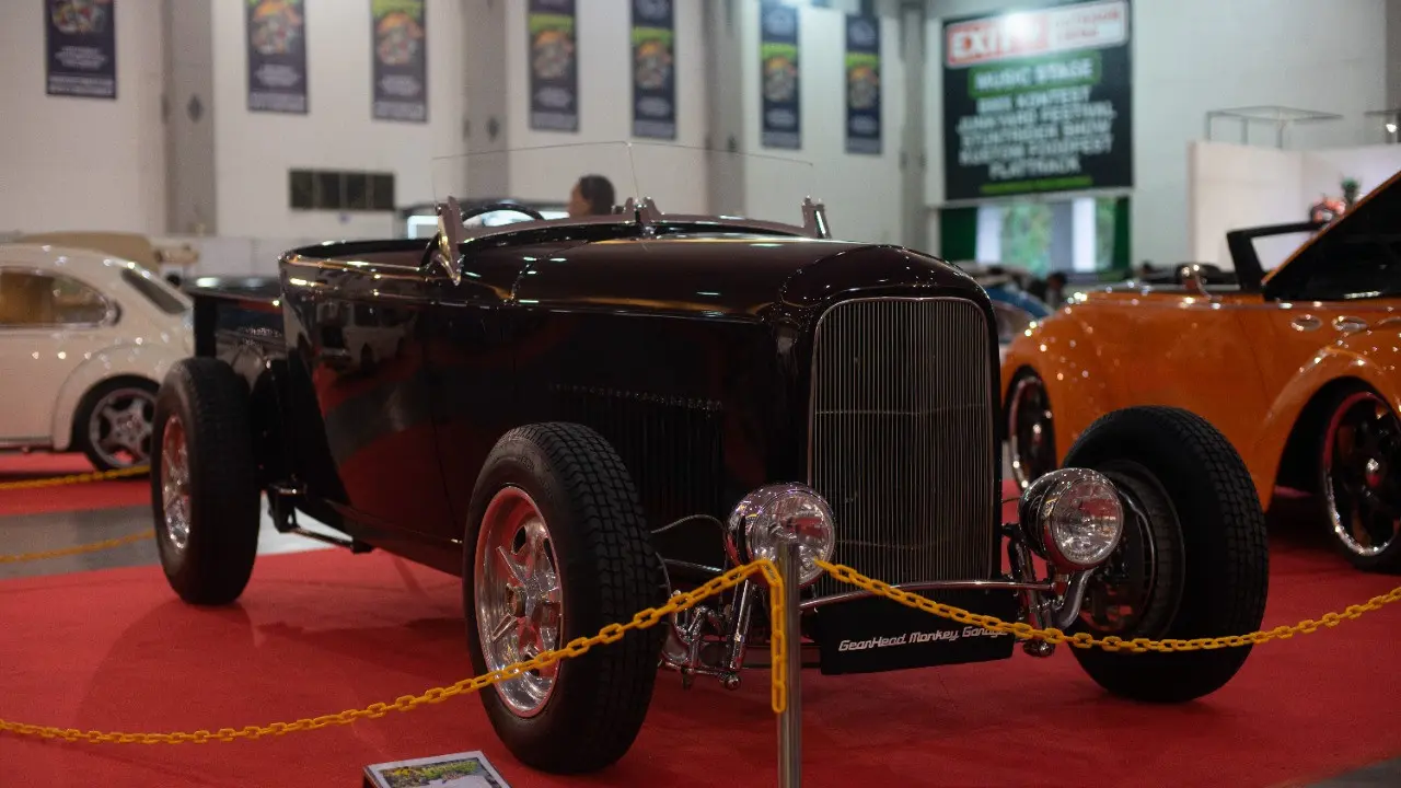 Ford Roadster Pickup, Wujud Impian Gearhead Monkey Garage