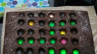 Uniknya Kue Ulang Tahun `Rasa LED`