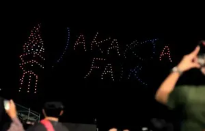 Pertunjukkan ratusan drone menjadi salah satu puncak acara Jakarta Fair Kemayoran (JFK) 2024 dan sukses menarik perhatian seluruh pengunjung, Minggu (14/7/2024) (Istimewa)