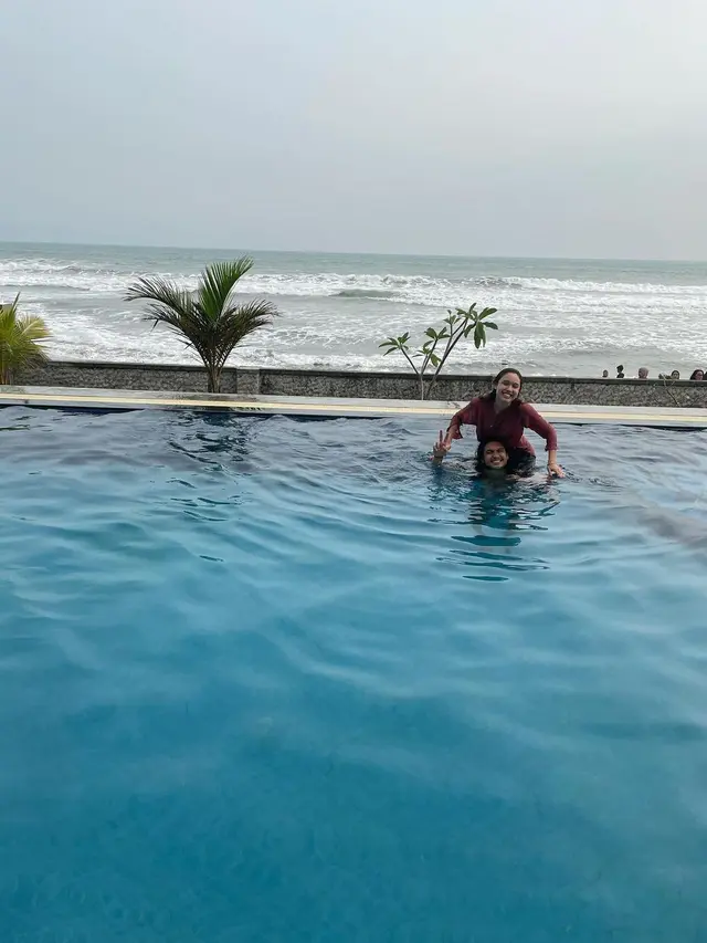 Bintang Love Story The Series syuting di Pelabuhan Ratu (Foto: Instagram @fraferiska)