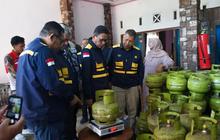 Wakil Menteri ESDM Cek Langsung Distribusi Energi di Sumbar Jelang Lebaran, Begini Hasilnya