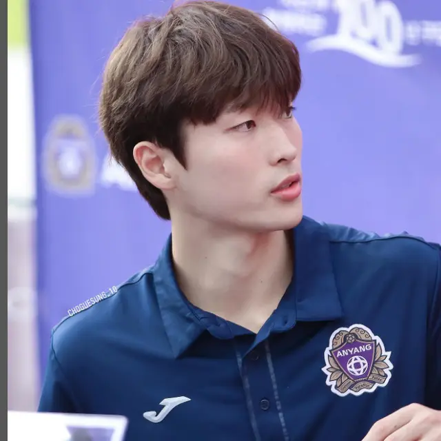 6 Potret Tampan Cho Gue-sung, Striker Timnas Korea Selatan yang Jadi Idola Baru Piala Dunia 2022