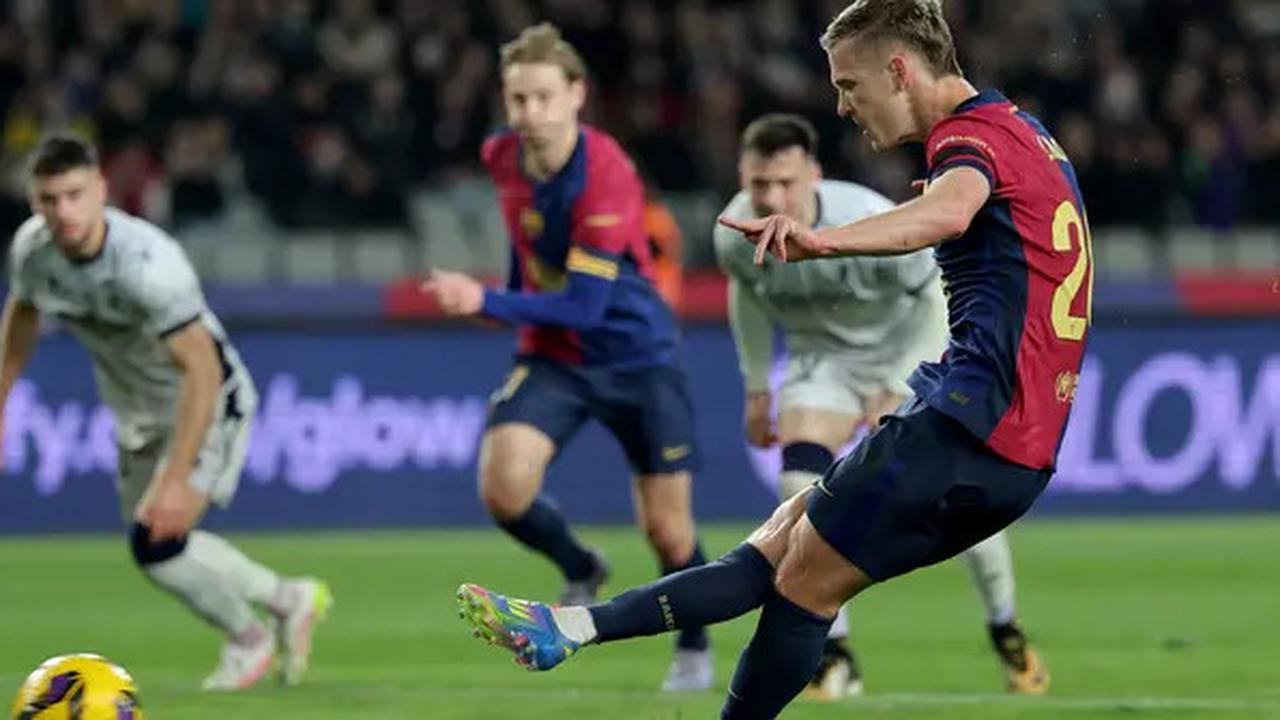 Duh! Dani Olmo Cedera usai Cetak Gol saat Lawan Osasuna, Bikin Barcelona Cemas