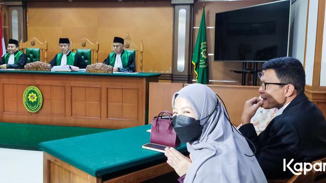 Natasha Rizky sidang cerai perdana