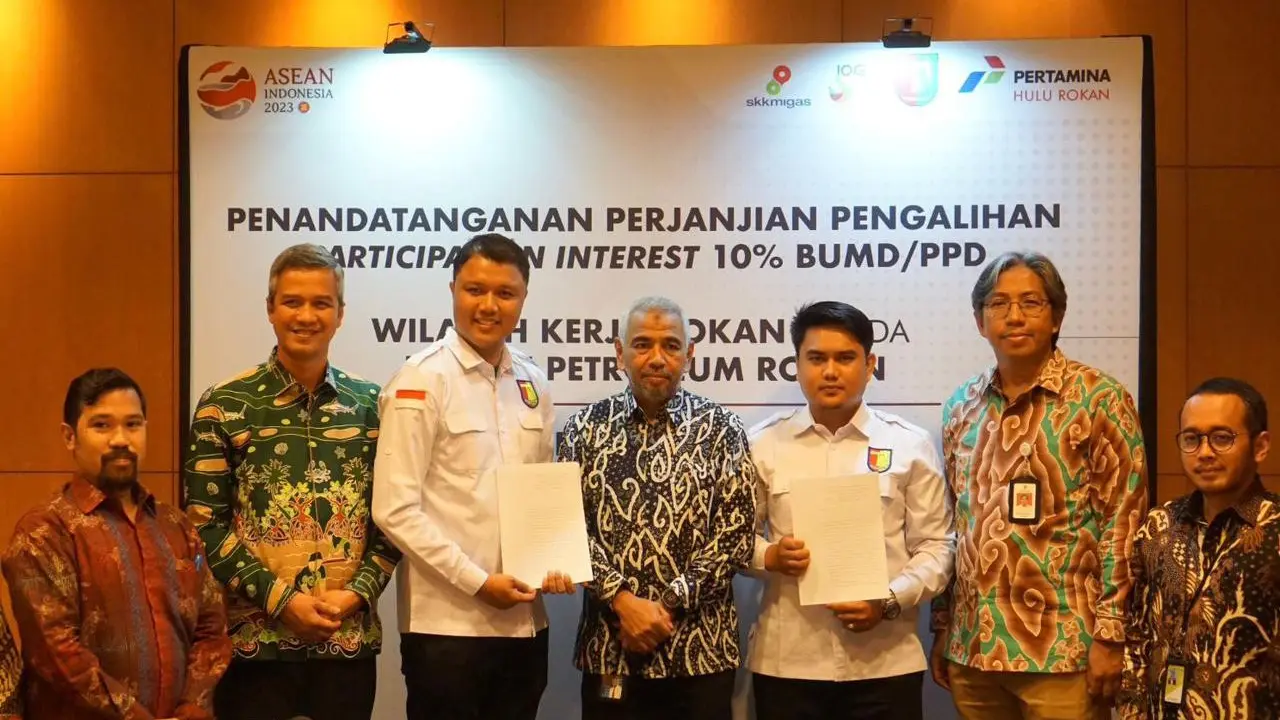PT Pertamina Hulu Rokan (PHR) dan PT Pertamina Hulu Energi (PHE) Kampar menyerahkan 10% Participating Interest (PI) dari Wilayah Kerja (WK) Rokan dan WK Kampar untuk Provinsi Riau. Foto: Pertamina