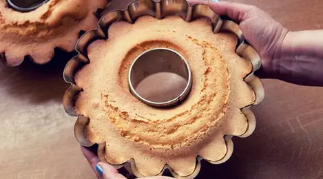 Cara Membuat Kue Bolu Kukus Mekar Sederhana Dan Lembut Lifestyle Fimela Com