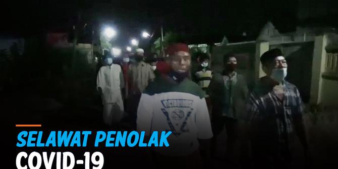 VIDEO: Warga Berkeliling Kampung Melantunkan Selawat Penolak Covid-19