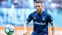 Real Madrid mengikuti perburuan pemain Gremio, Arthur. (doc. Sky Sports)