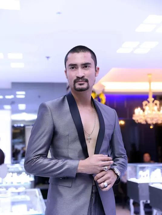 Walau sempat risih dikait-kaitkan dengan berita pelecehan, artis Reza sempat tidak enak dengan Indra Bekti. (Nurwahyunan/Bintang.com)