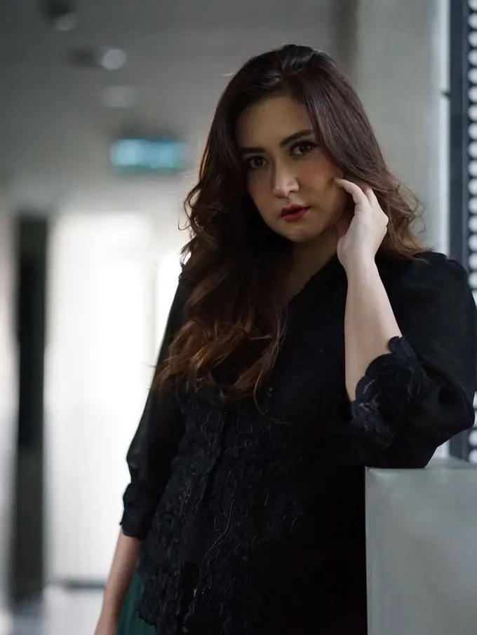 [Fimela] Nafa Urbach