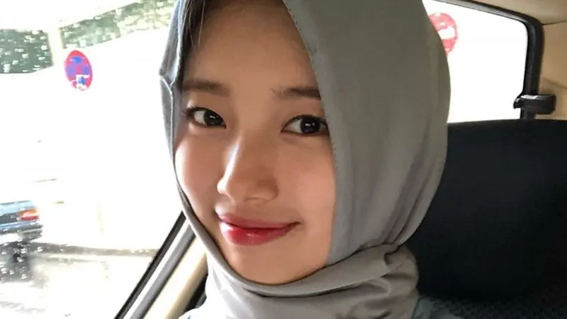 7 Pesona Bae Suzy Saat Kenakan Hijab, Tuai Pujian