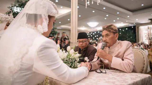 [Fimela] Citra Kirana dan Rezky Aditya