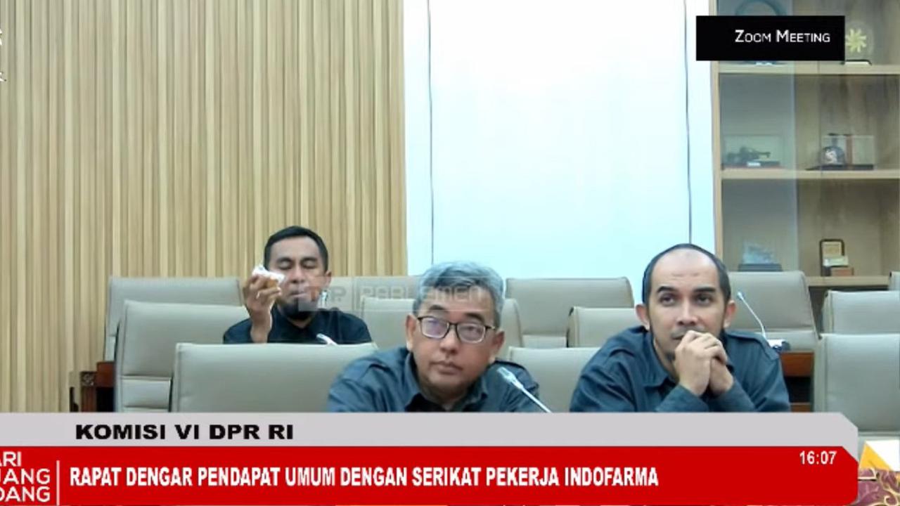 Pegawai Indofarma Nangis Curhat ke DPR: Sepotong Kue Barang Mewah Buat Kami, Capek Kerja Tak Dikasih Makan