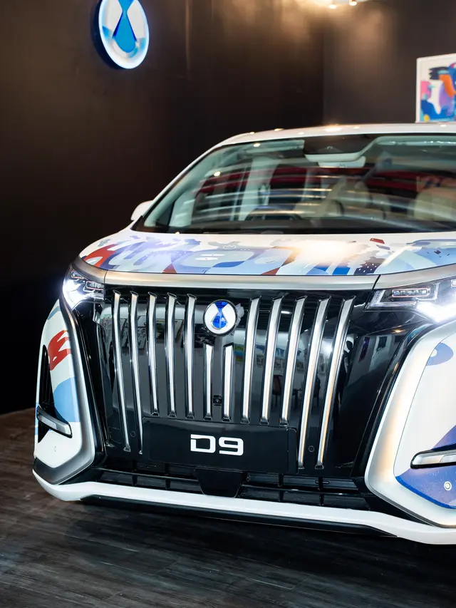 Dari Galeri ke Jalan Raya, Kreasi Seni di Atas Mobil Mencuri Perhatian di ArtMoments 2026