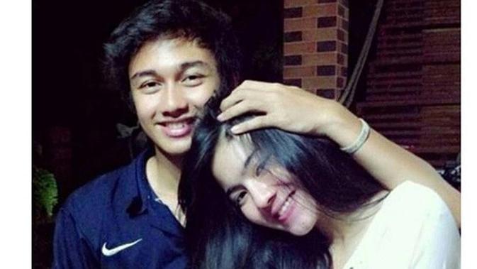 6 Foto Jadul Caesar Hito, Gaya Rambutnya Curi Perhatian (sumber: Instagram.com/hitocaesar)