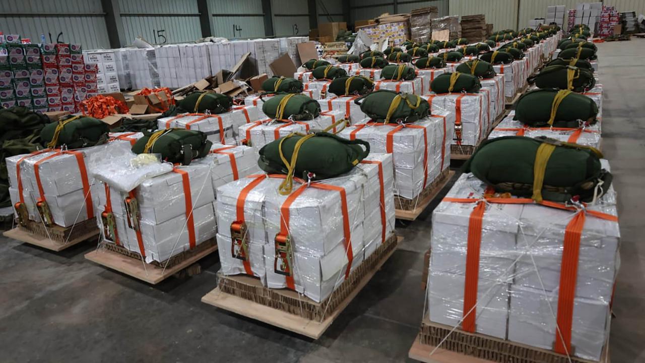 FOTO: Hadiah Kemerdekaan, Bantuan Indonesia Tiba di Gaza