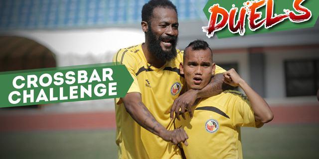 VIDEO: Adu Skill Riko Simanjuntak Vs Didier Zokora dalam Crossbar Challenge