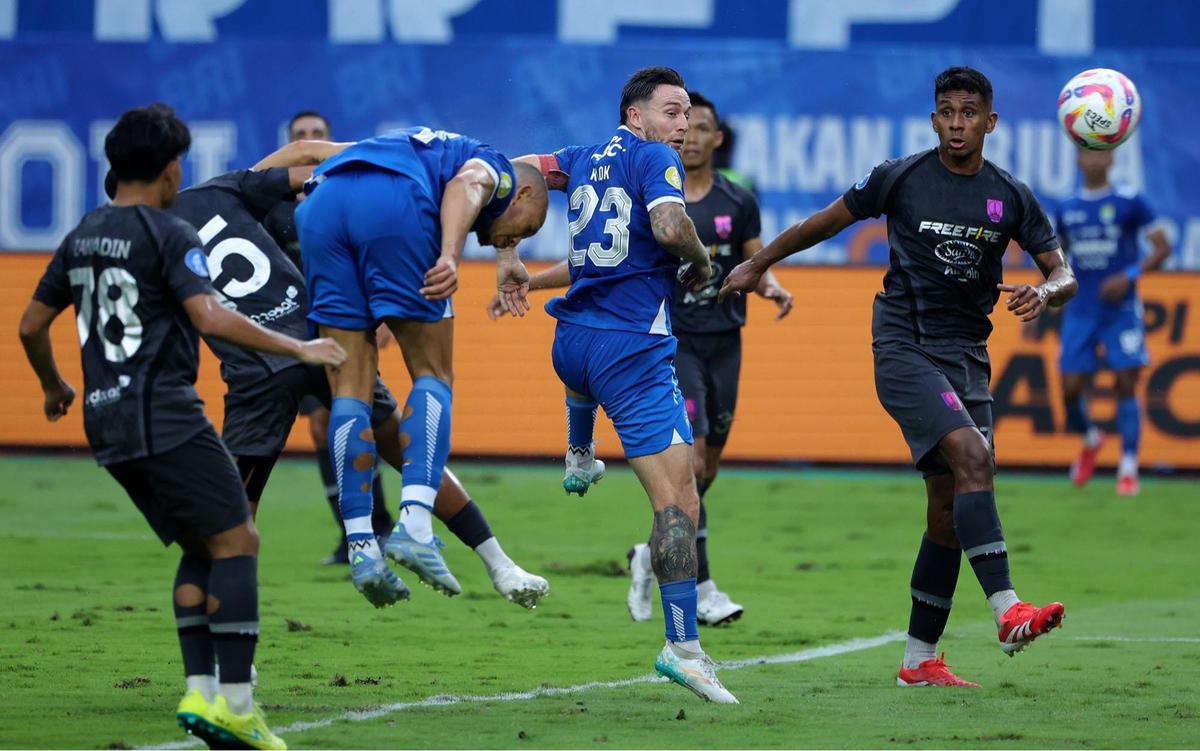 FOTO: Persib Bandung Juara Liga 1 BRI 2024/2025 dengan menutup Kemenangan 3-2 atas Persis Solo