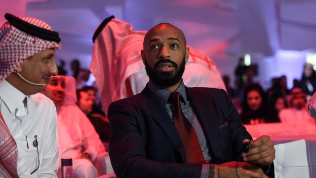 Gaya Eks Penyerang Arsenal di Arab Saudi