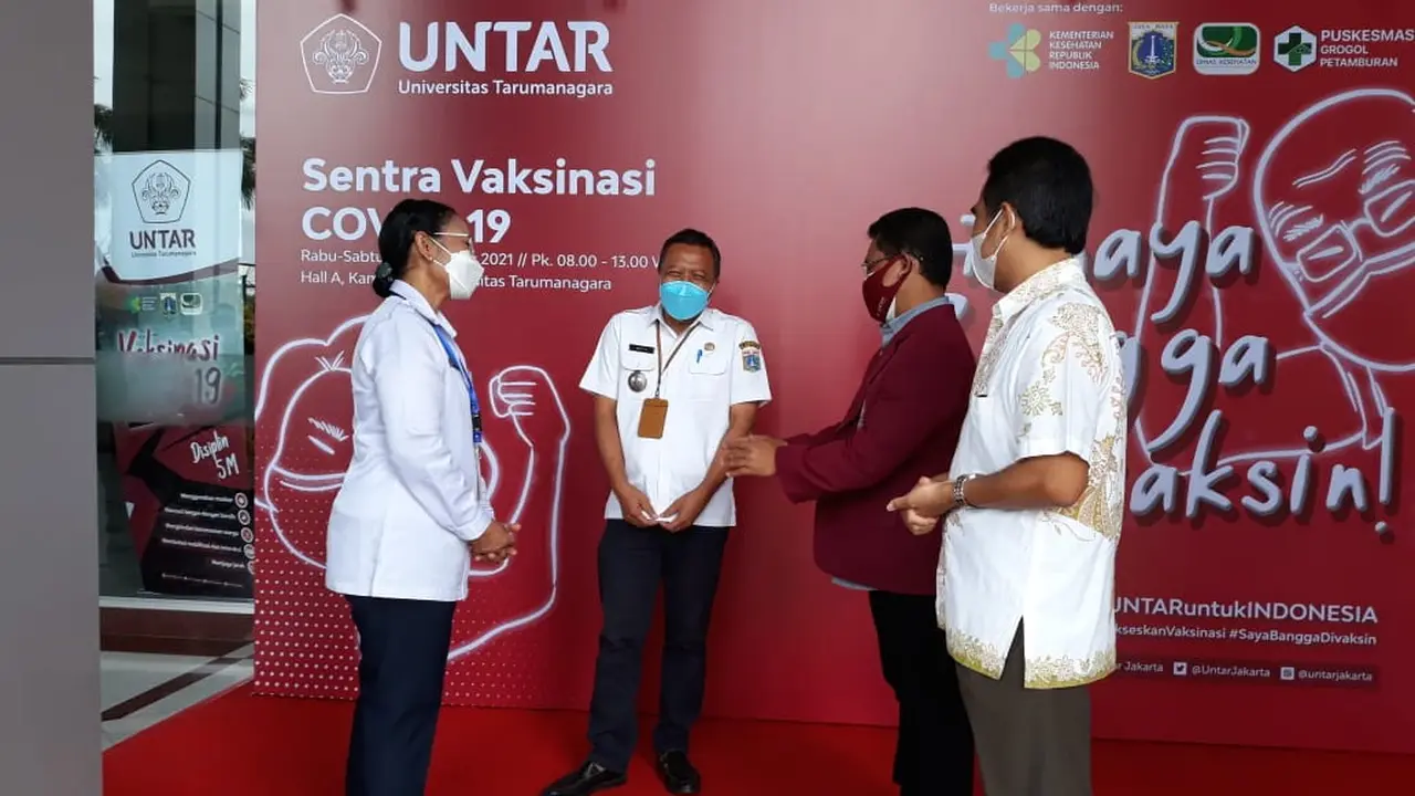 Untar membuka sentra vaksinasi COVID-19 untuk lansia. (Istimewa)