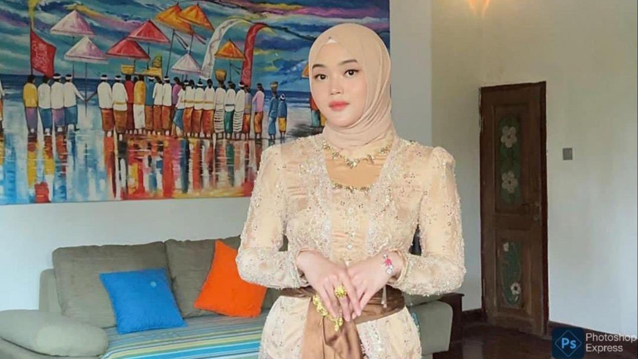 Cantiknya Putri Delina di Acara Mepamit Mahalini dan Rizky Febian, Netizen 'Si Wajah Sendu Memesona