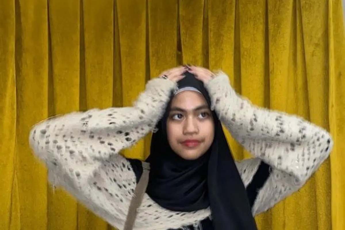 Top 3: Potret Cantik Ayla Azuhro, Adik dari Adiba Khanza