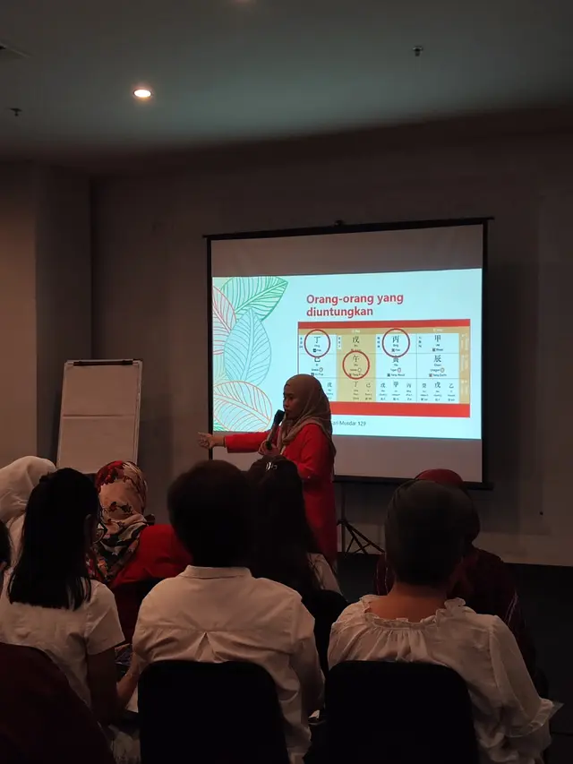 Meneropong Peruntungan Shio di Tahun Ular Kayu Jelang Imlek 2025, Siapa Paling Cuan?