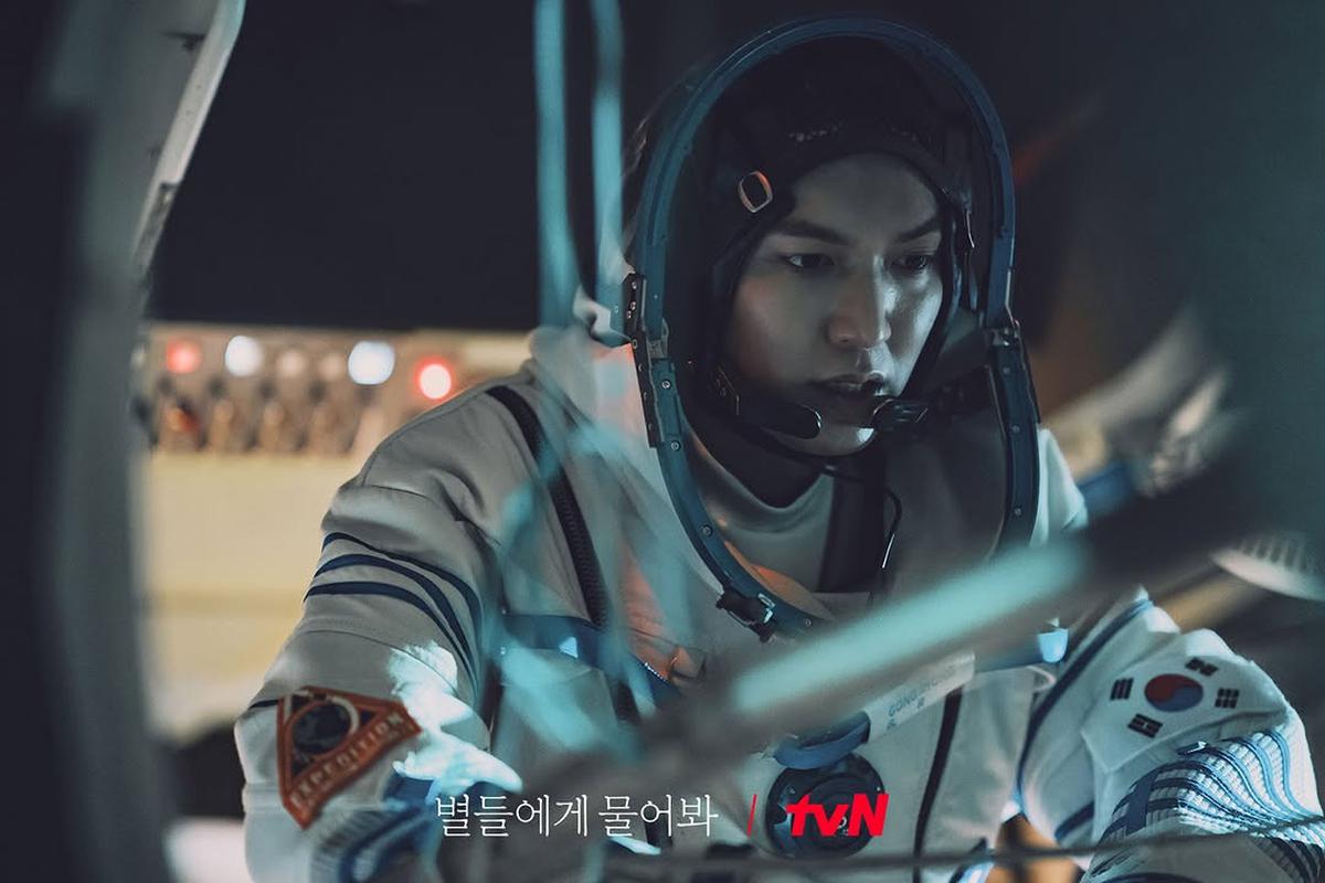 Review Drama 'WHEN THE STARS GOSSIP', Lee Min Ho Tak Lagi Jadi Orang Kaya