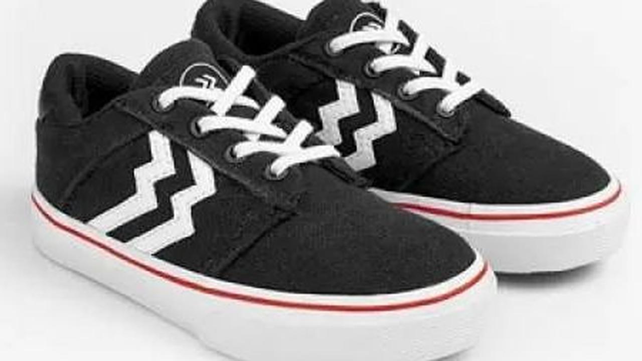 4. Gavin Kids Black White, Cocok untuk Kegiatan Sehari-hari