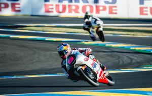 Veda Ega Pratama mengakui perjalanannya di Moto3 Prancis 2026 tak sepenuhnya mulus dan ada kendala. (Dok. Honda Team Asia)