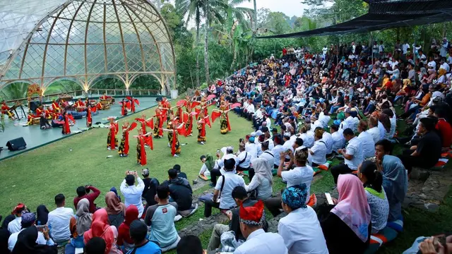 Festival Lembah Ijen, Pertunjukan Seni Menawan di Ketinggian 600 mdpl