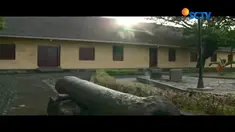 Benteng Orange, jadi salah satu ikon sejarah di Kota Ternate. Tak hanya itu, Benteng Orange juga jadi lokasi favorit menanti waktu berbuka puasa.