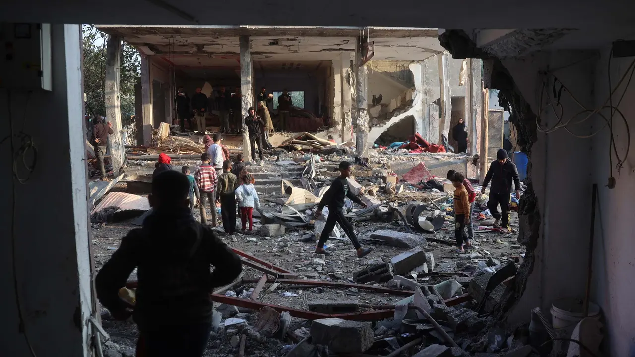 Di Tengah Seruan Gencatan Senjata, Serangan Udara Israel Hantam Permukiman di Gaza