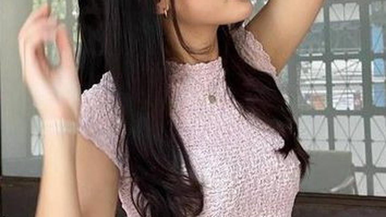 8 Foto Cantik Kayra Meindra, Putri Pasangan Mieke Amalia dan Tora Sudiro yang Kini Jadi Model