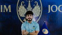 Bek Tajikistan, Rakhmatsho Rakhmatzoda, resmi menjadi pemain PSIM Yogyakarta. (Doc PSIM)