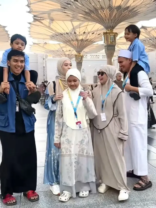 Inara Rusli dan Hendra Zayn