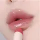 Holika Holika hadirkan lip color dengan kilau alami.
