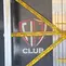 Garis polisi dipasang di HH Club Planet 3.0 Pub & KTV lantaran diduga dijadikan tempat peredaran narkoba. (Foto: Istimewa).