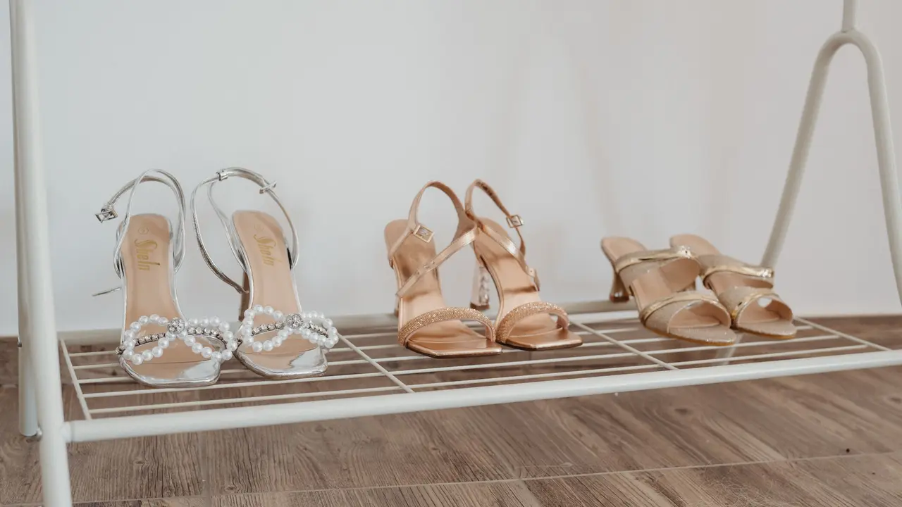 Ingin Sepatu Tetap Awet Tanpa Jamur? Ini Cara Menyimpannya dengan Benar