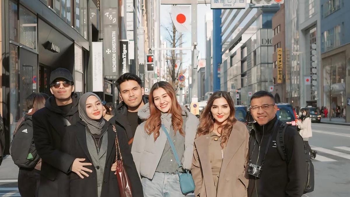 Gaya Triple Date Aaliyah Massaid, Aurel Hermansyah, dan Ashanty di Jepang, Siapa yang Paling Romantis?