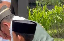 Momen Panglima TNI Jenderal Agus Subiyanto Cium Tangan Ustaz Adi Hidayat Langsung Jadi Sorotan