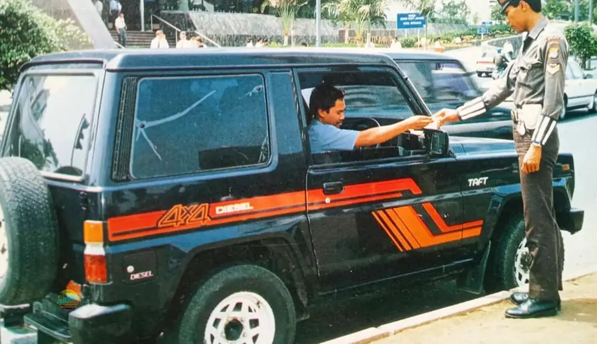 Daihatsu Taft yang lagi ditilang ini bikin kepengen mobilnya. (Source: Instagram/@groupotomotif1990)
