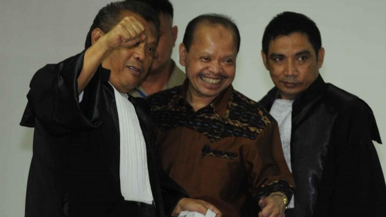 Ini ekspresi Sutan Bhatoegana usai divonis 10 tahun penjara