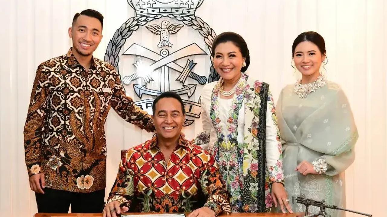 Sebagai seorang Ibu yang melihat kondisi kesehatan anaknya menurun tentu dapat membuatnya khawatir. Namun, Hetty Andika Perkasa mengaku tenang ketika kejadian mengejutkan tersebut terjadi. <br>