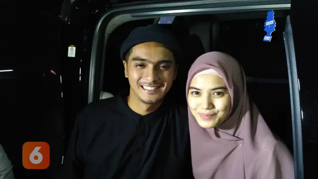 [Bintang] Ricky Harun dan Herfiza Novianti
