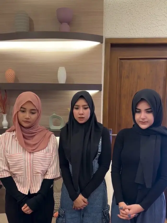 Icha Chellow, Mala Agatha, DJ Zhuu