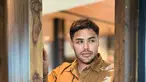 Inilah penampilan Ivan Gunawan usai memangkas rambutnya jadi lebih pendek. Igun sengaja mengubah penampilannya jelang berangkat ke luar negeri. (Liputan6.com/IG/@iivan_gunawan)