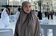 Cantiknya Naura Ayu Berhijab Selama Umrah, Penampilannya Bikin Hati Adem Meski Tetap Ada yang Nyinyir Soal Outfit