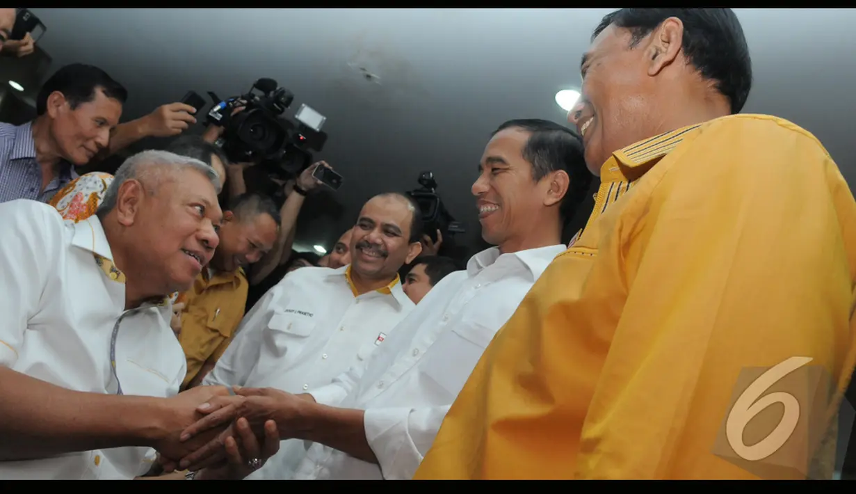 Kedatangan Jokowi mendapat sambutan hangat dari para kader Hanura yang memang menunggu kedatangan Jokowi, Jakarta Pusat, Selasa (12/8/2014) (Liputan6.com/Herman Zakharia)