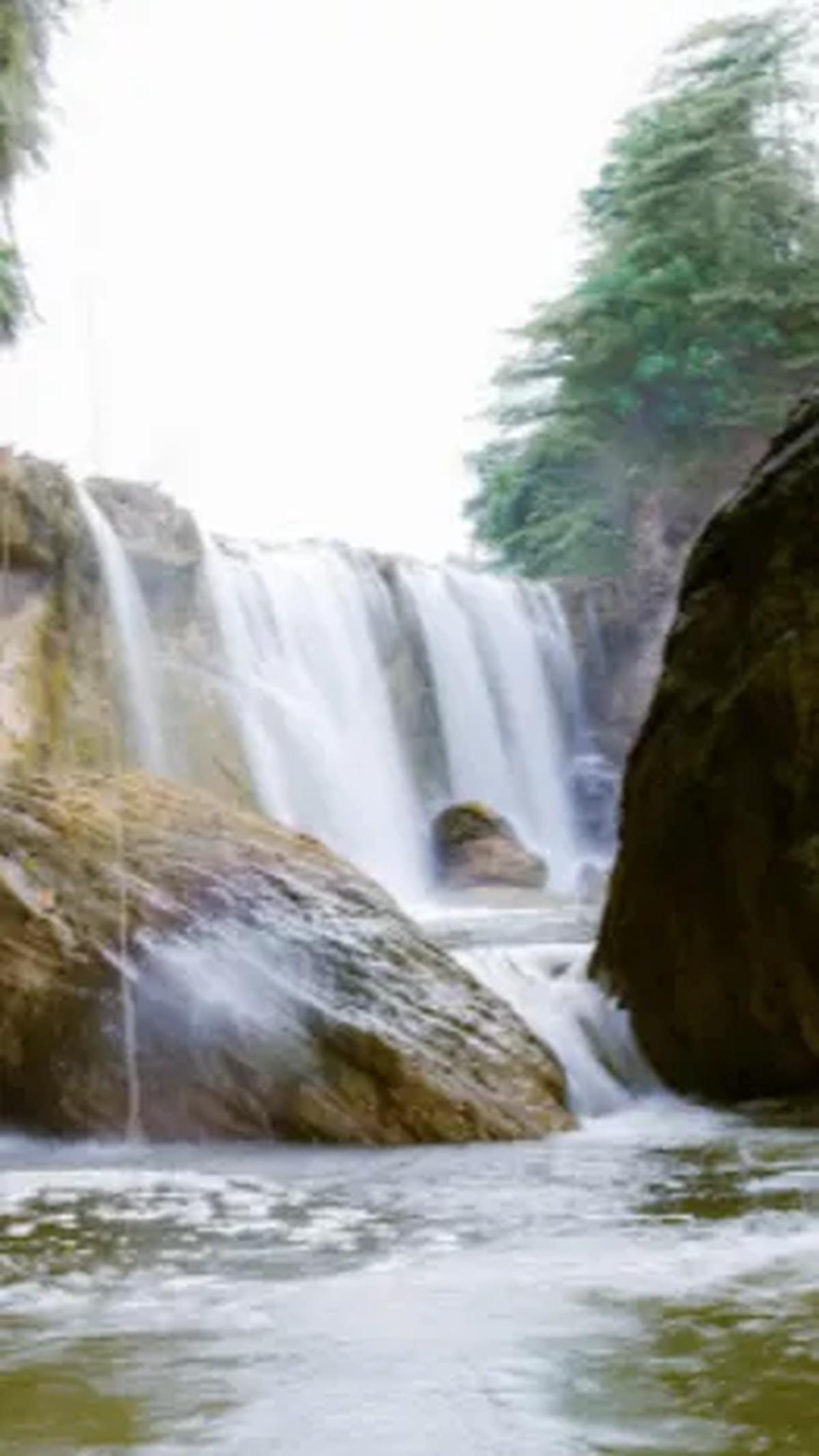 4. Air Terjun Kedung Maor